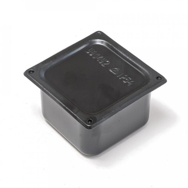 Коробка протяжная металлическая У-994 IP54 грунтованная с уплотнителем 110х110х80 мм Коробка протяжная металлическая У-994 IP54 грунтованная с уплотнителем 110х110х80 мм