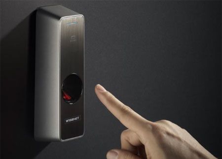 Новинка! Биометрический считыватель WiseNet BioEntry W2. Новинка! Биометрический считыватель WiseNet BioEntry W2.