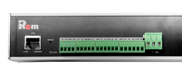 Упр. верт. блок розеток с монит. Rem-MC1 6х2 S, 32A, алюм., 33-48U, колодка Упр. верт. блок розеток с монит. Rem-MC1 6х2 S, 32A, алюм., 33-48U, колодка