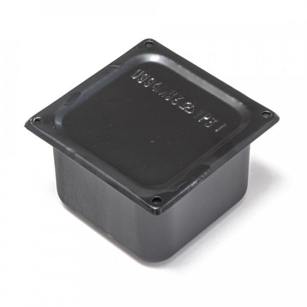 Коробка протяжная металлическая У-995 IP31 грунтованная без уплотнителя 150х150х100 мм