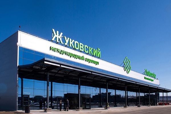 Компания Альянс групп, в начале этого года, успешно поставила оборудование для системы IP видеонаблюдения в новый терминал международного аэропорта Жуковский.