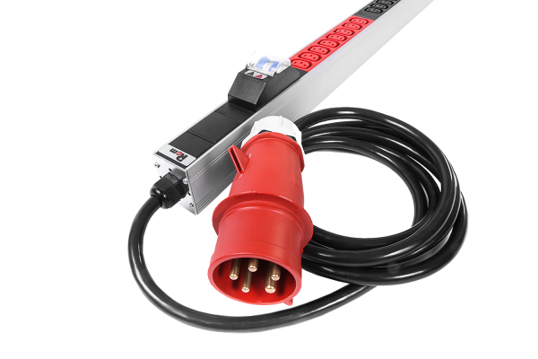 Верт блок розеток, мониторинг, измерение, 3 фазы 32А, авт, 36C13, 1820 мм, вх IEC 309, шнур 3м Верт блок розеток, мониторинг, измерение, 3 фазы 32А, авт, 36C13, 1820 мм, вх IEC 309, шнур 3м