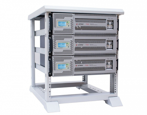 Комплект из трех однофазных стабилизаторов "Штиль" ИнСтаб IS7000RT в стойке (3x7 кВА) Комплект из трех однофазных стабилизаторов "Штиль" ИнСтаб IS7000RT в стойке (3x7 кВА)