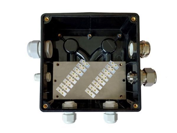 Гранд "Аякс" IP67/IP66, ВК10 мм2, винтовые крепления Гранд "Аякс" IP67/IP66, ВК10 мм2, винтовые крепления