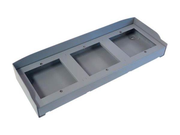 Коробка с козырьком для настенного монтажа горизонтальных трехмодульных вызывных панелей MTMSP1M3 Коробка с козырьком для настенного монтажа горизонтальных трехмодульных вызывных панелей MTMSP1M3