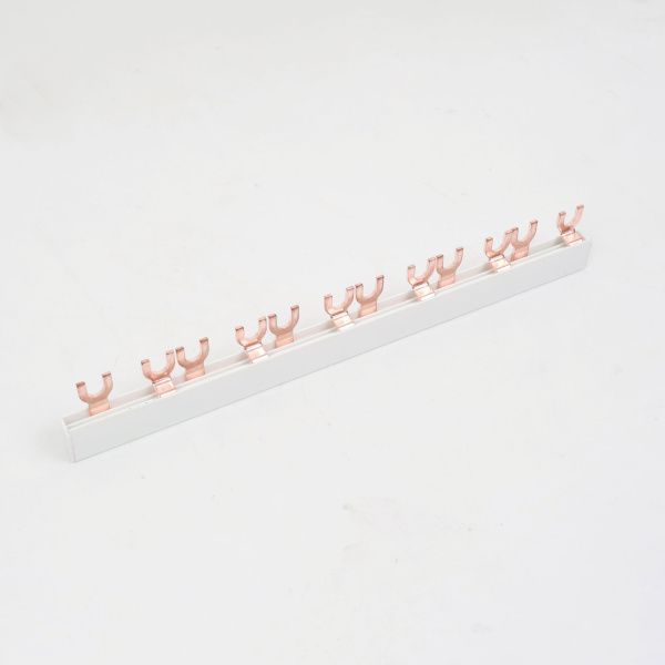 Соединительная шина BBS-MD63 типа FORK, 2 полюса, 28 присоединений, для модульной аппаратуры Соединительная шина BBS-MD63 типа FORK, 2 полюса, 28 присоединений, для модульной аппаратуры