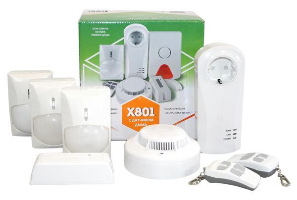 Комплект охранной GSM сигнализации «X801» Комплект охранной GSM сигнализации «X801»
