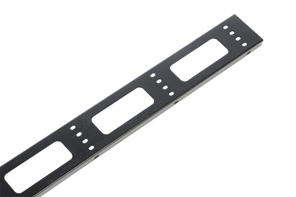 Вертикальный кабельный органайзер для стойки внешний с окнами, ширина 95мм 38U, цвет черный Вертикальный кабельный органайзер для стойки внешний с окнами, ширина 95мм 38U, цвет черный