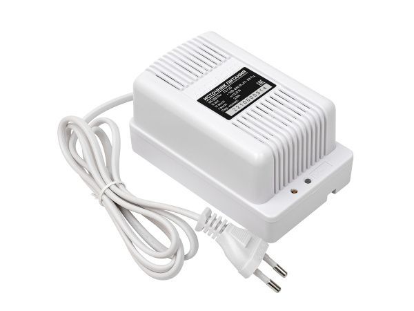 AT-12/30_White case Источник стабилизированного питания AT-12/30_White case Источник стабилизированного питания