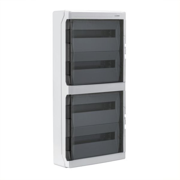 Щиток настенный с дверцей 72 мод.,IP65, серый, с клеммным блоком 63А Щиток настенный с дверцей 72 мод.,IP65, серый, с клеммным блоком 63А