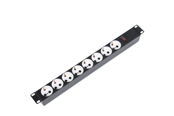 Блок силовых розеток 10А без шнура 19" с выключателем, 8 розеток, цвет черный Блок силовых розеток 10А без шнура 19" с выключателем, 8 розеток, цвет черный