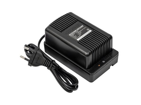 AT-12/30 Источник стабилизированного питания AT-12/30 Источник стабилизированного питания