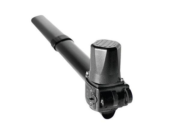 Привод 230 В линейный, самоблокирующийся для правой створки KR310D Привод 230 В линейный, самоблокирующийся для правой створки KR310D