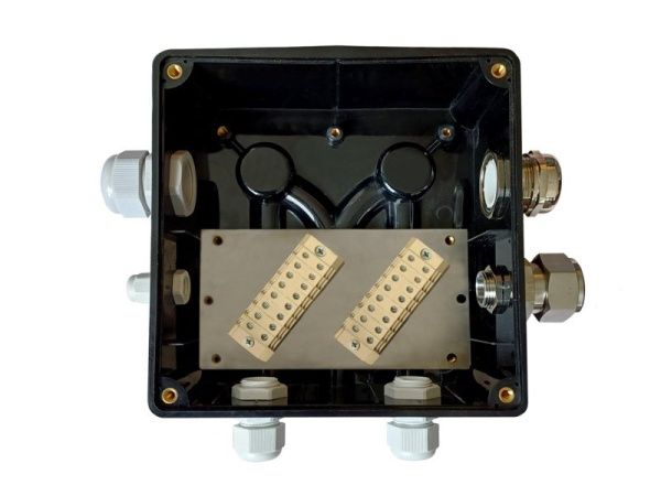 Гранд "Аякс" IP67/IP66, винтовые крепления Гранд "Аякс" IP67/IP66, винтовые крепления