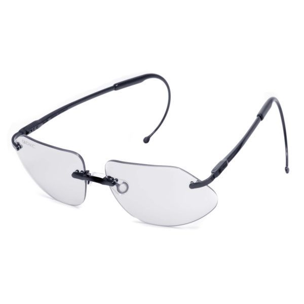 Спортивные очки с черным спортивным заушником Спортивные очки с черным спортивным заушником