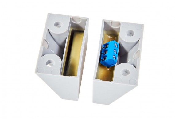 Извещатель охранный магнитоконтактный ИО 102-20 Б2П В (3 контакта) Извещатель охранный магнитоконтактный ИО 102-20 Б2П В (3 контакта)