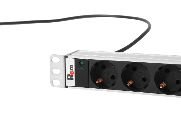 Верт блок розеток Rem-16, 1×16A, инд, 25S, 1820мм, 42-48U, шнур 3м Верт блок розеток Rem-16, 1×16A, инд, 25S, 1820мм, 42-48U, шнур 3м