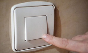 Лампа светодиодная c Li-ion аккумулятором SKAT LED-220 E27. Изображение 1 Стандартный width=